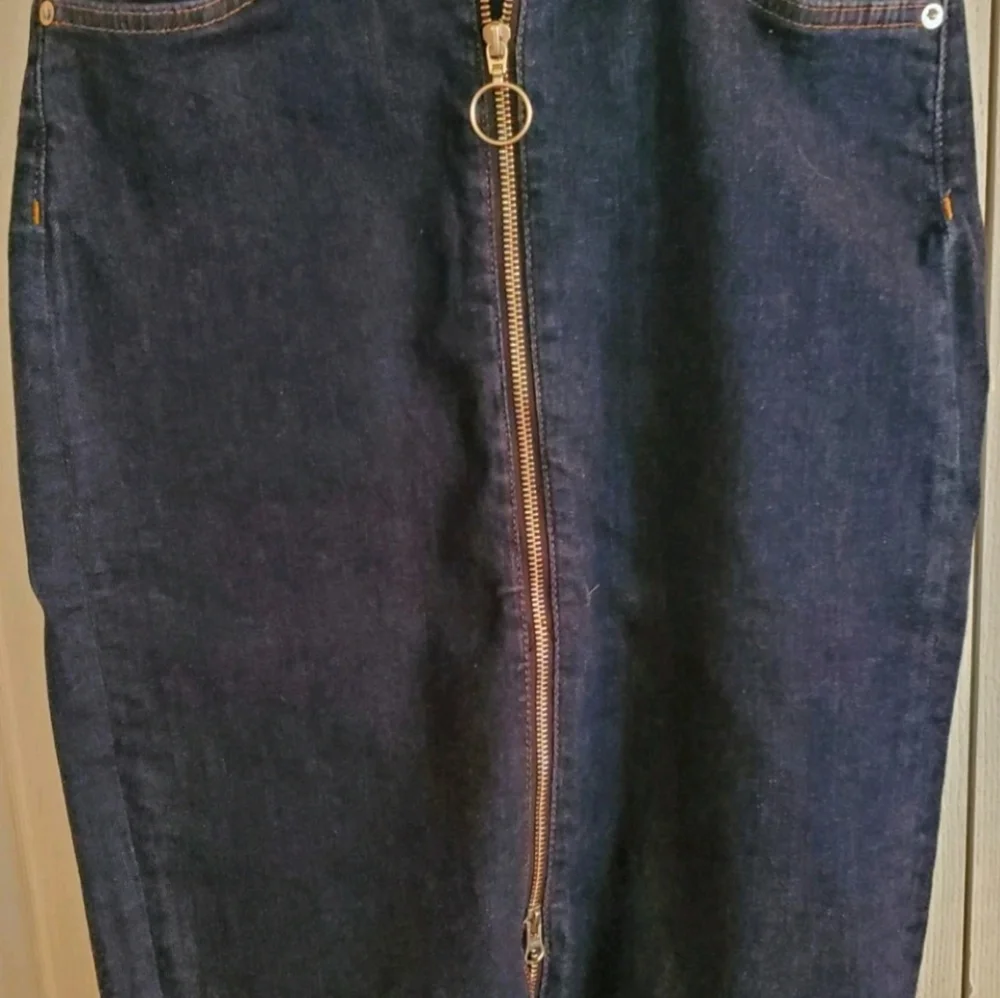 H&M Denim Skirt,Double Zippered Front S 6